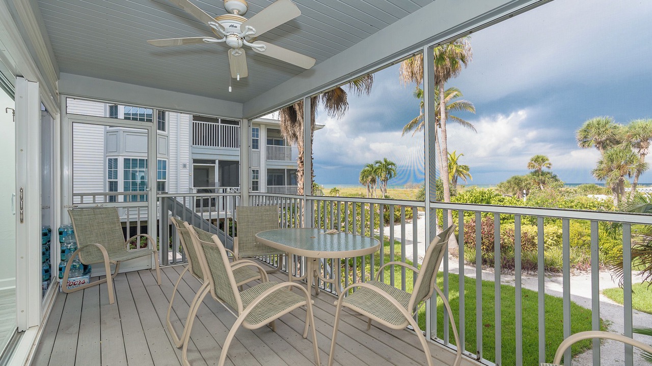 Photo of Outdoor in Palm Island