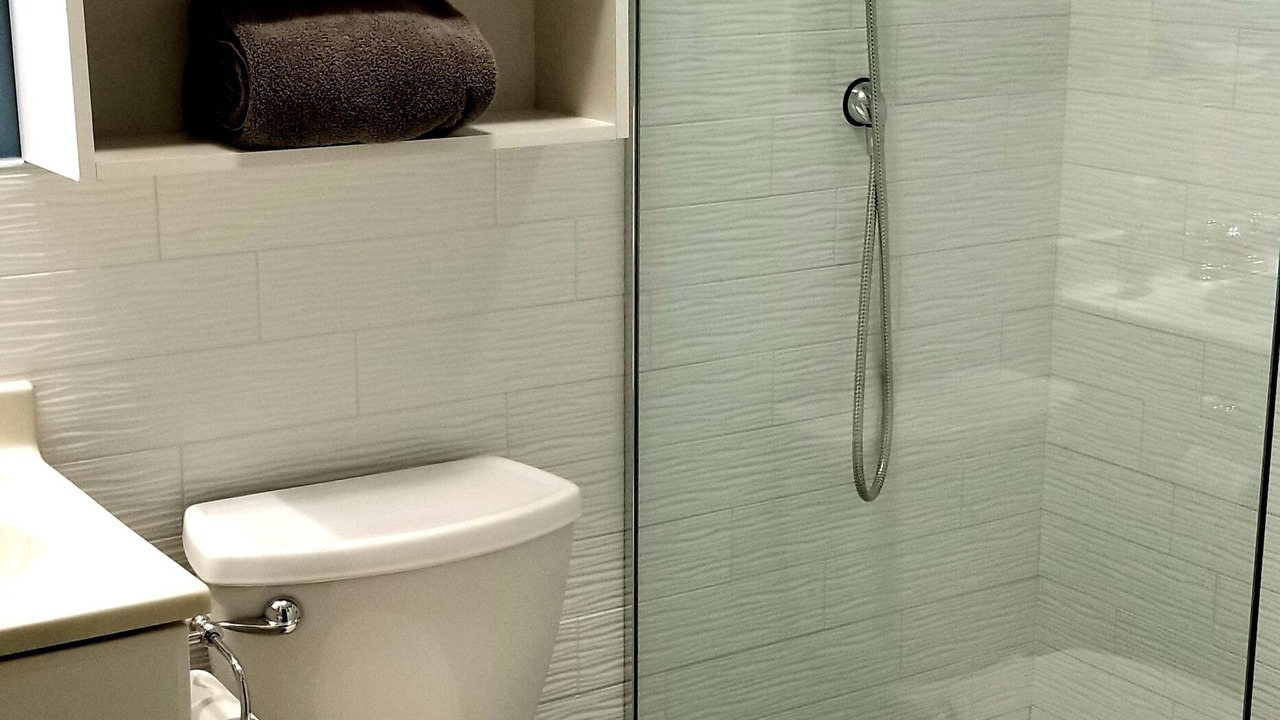 Photo of Bathroom in Truman Annex