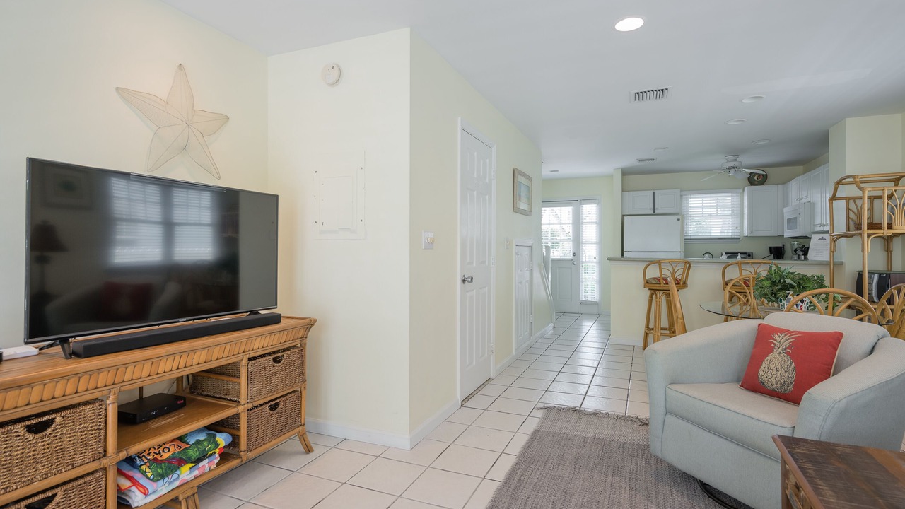 Photo of Livingroom in Bahama Village