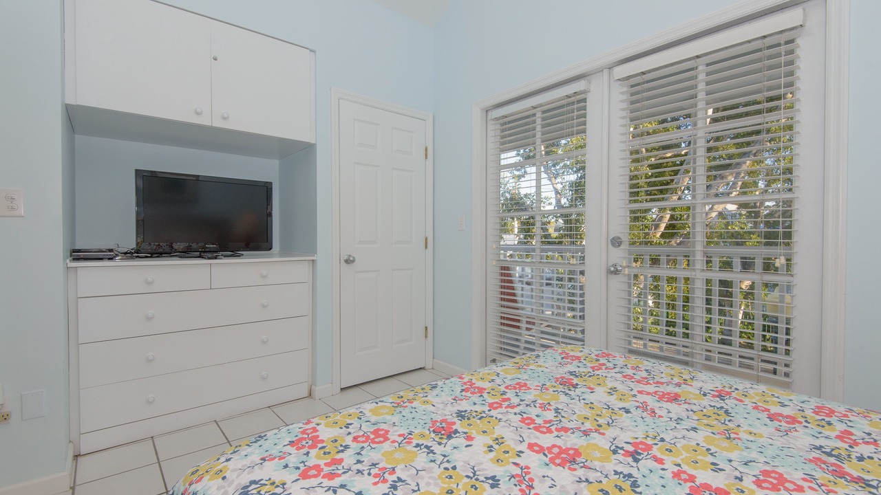 Photo of Bedroom in Bahama Village