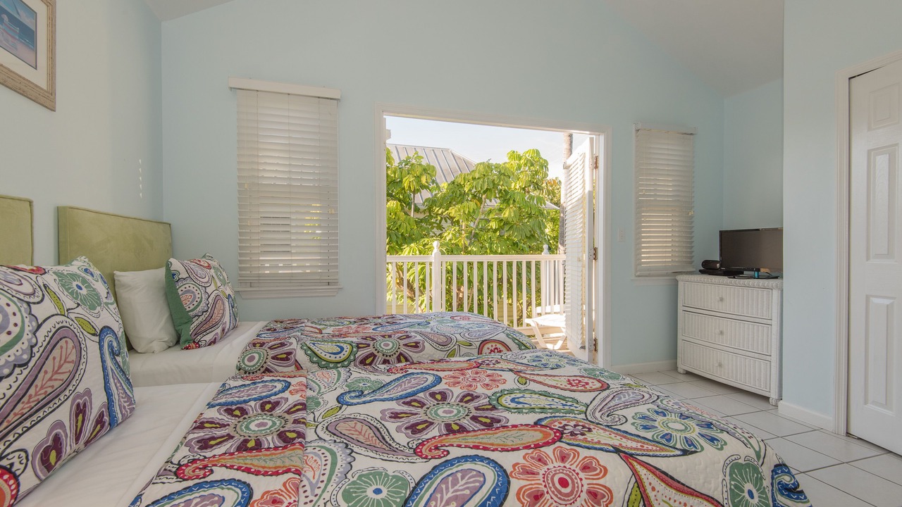 Photo of Bedroom in Bahama Village