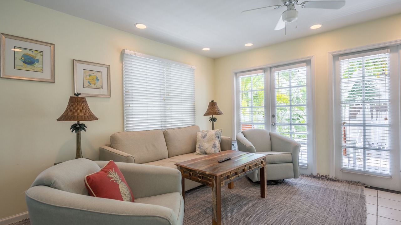 Photo of Livingroom in Bahama Village