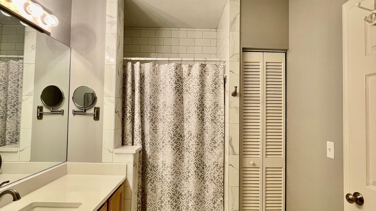 Photo of Bathroom in Bella Vista