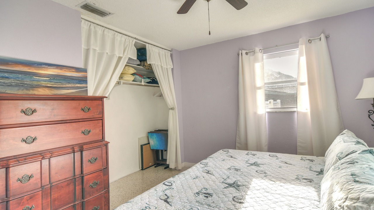 Photo of Bedroom in Harbor Bluffs