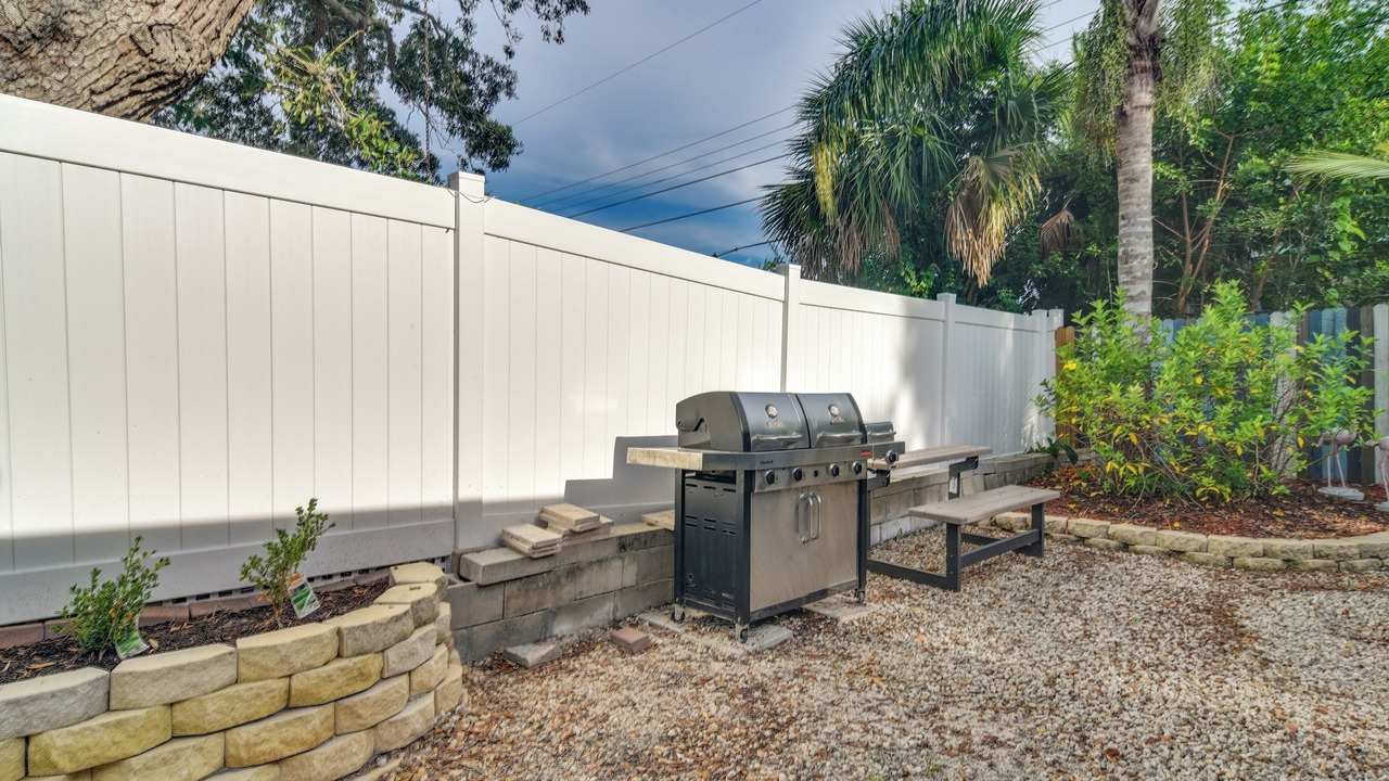 Photo of Outdoor in Harbor Bluffs