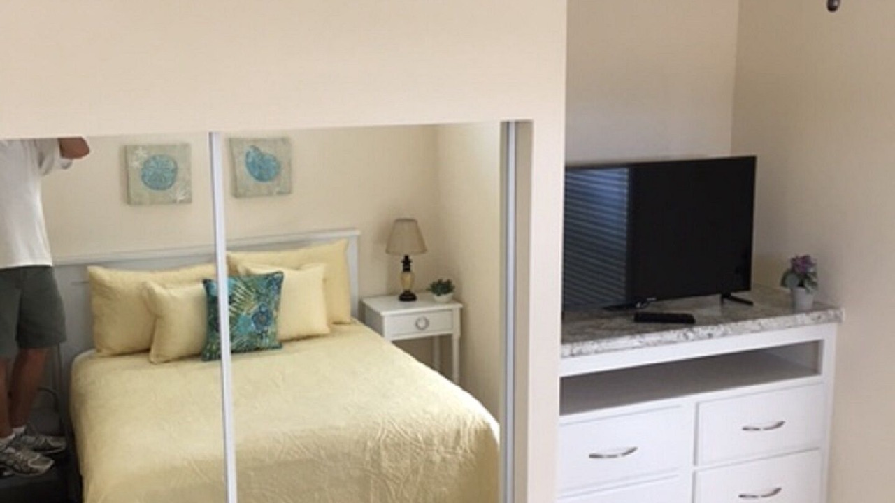 Photo of Bedroom in Trailer Estates