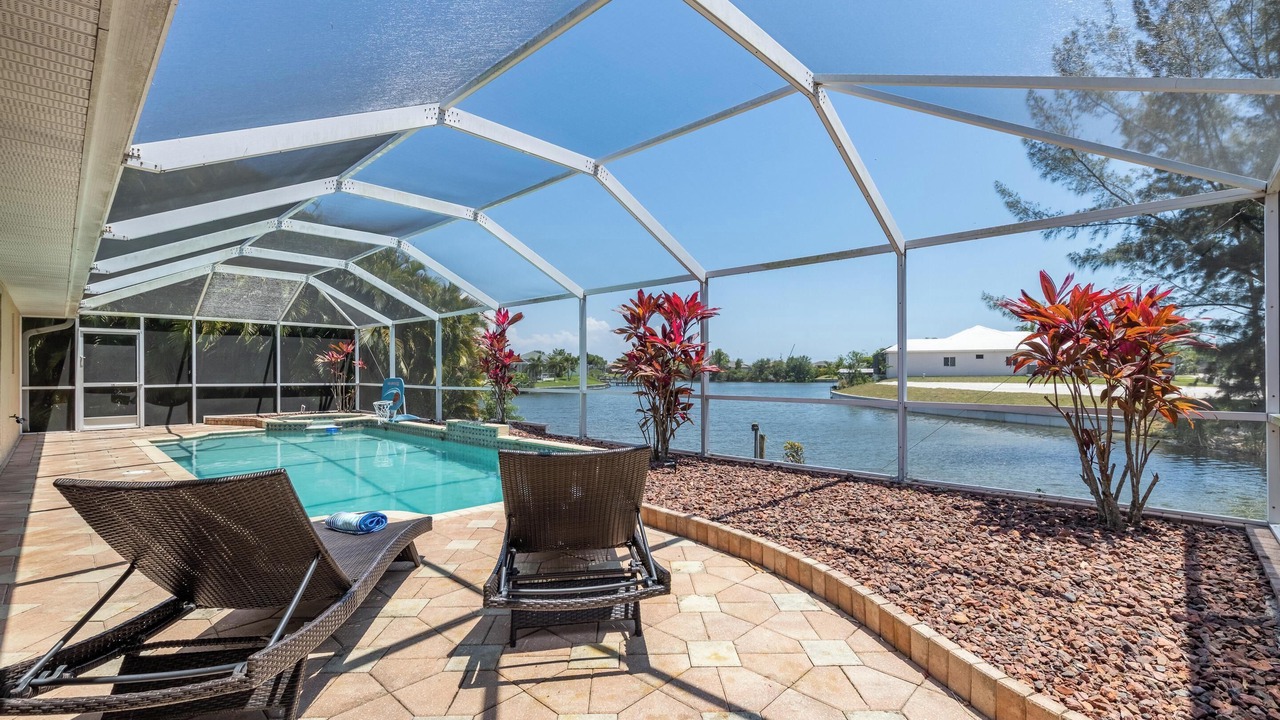 Photo of Outdoor in Pelican