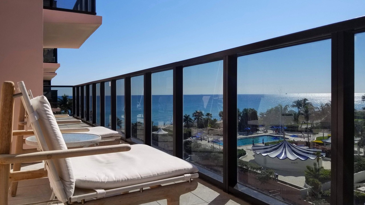 Photo of Outdoor in Mid Beach