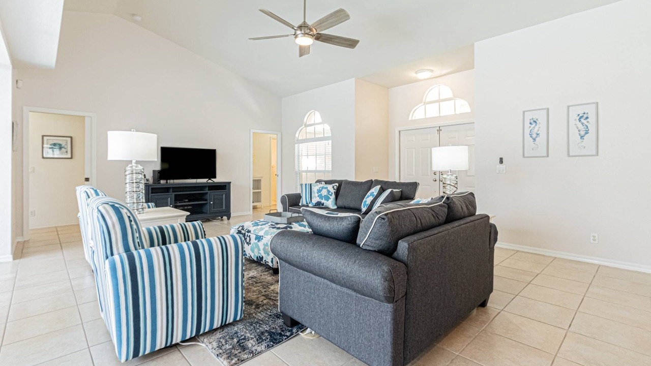 Photo of Livingroom in Central Naples