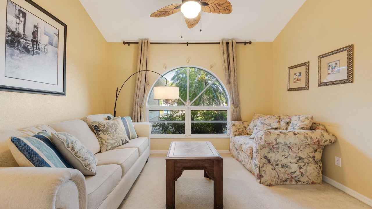 Photo of Livingroom in Fort Myers