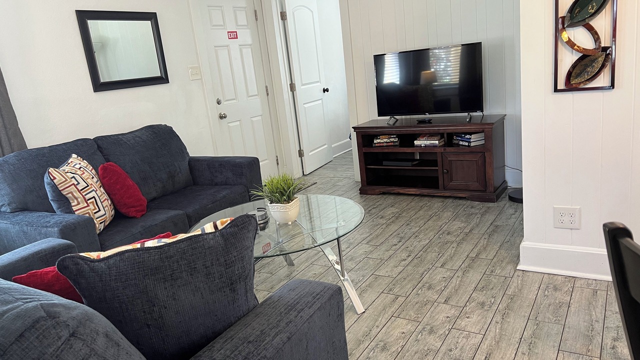 Photo of Livingroom in Downtown Historic District
