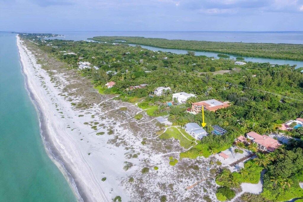 Photo of Others in Captiva