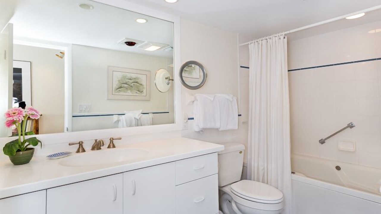 Photo of Bathroom in Sanibel