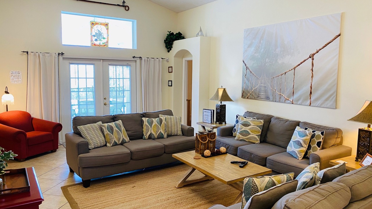 Photo of Livingroom in Bay Lake