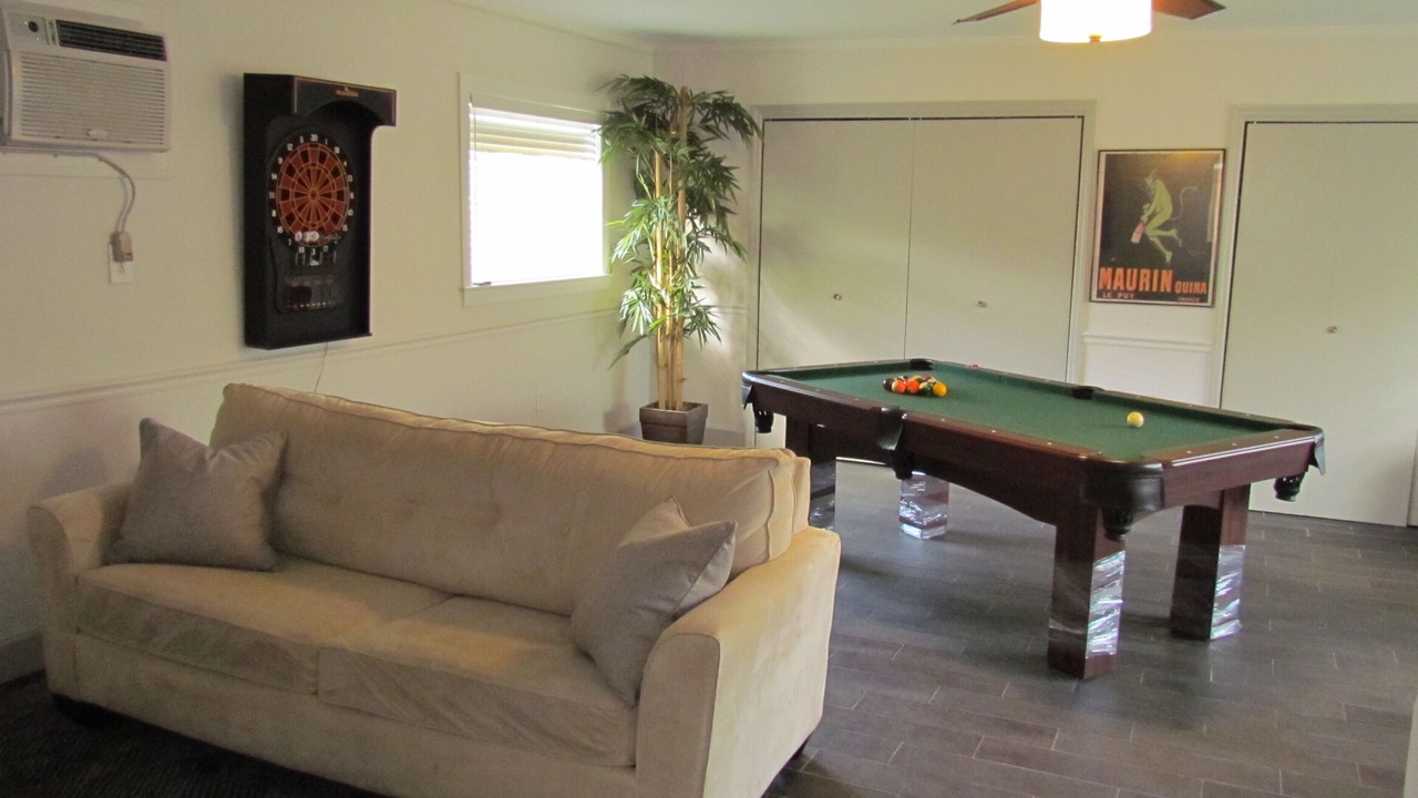 Photo of Bedroom in Beach Park