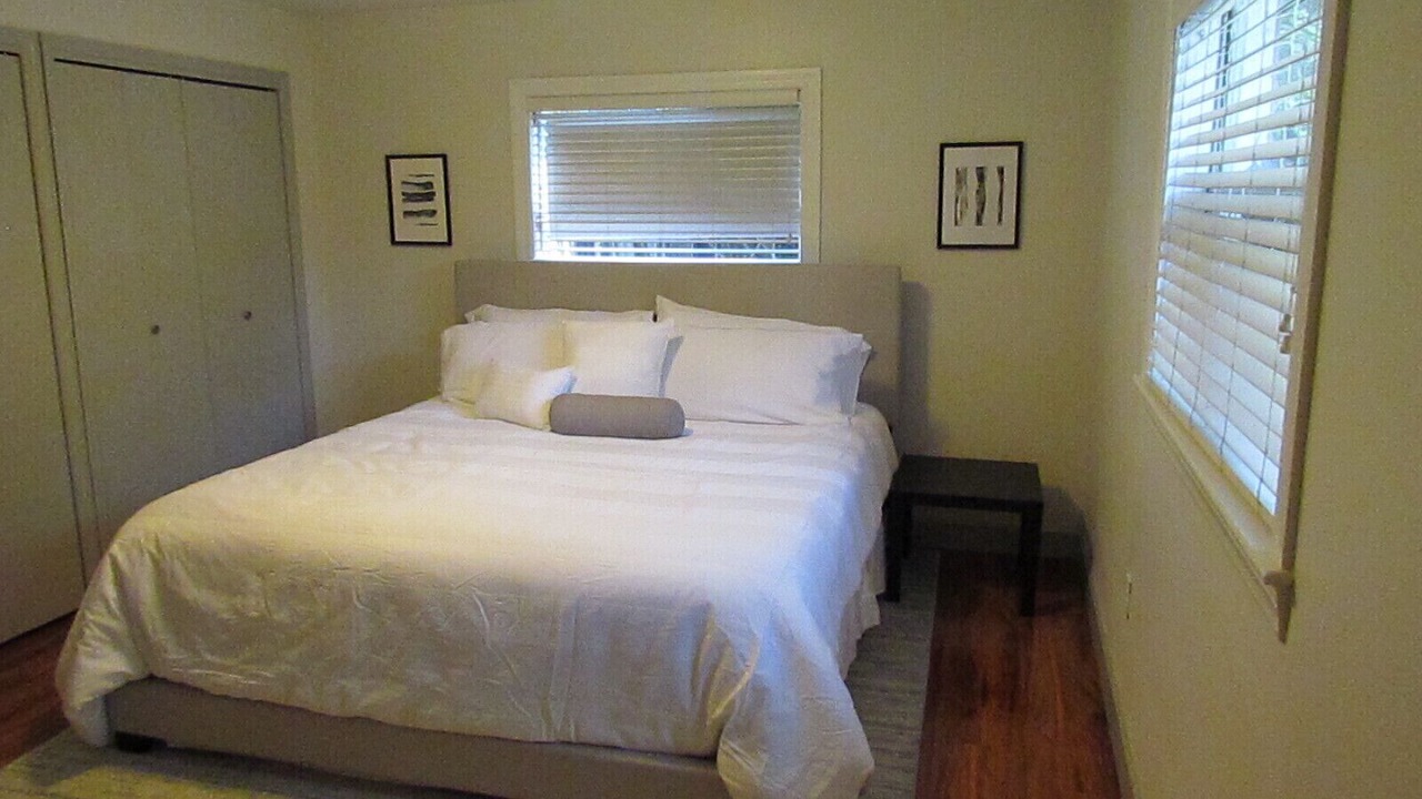 Photo of Bedroom in Beach Park