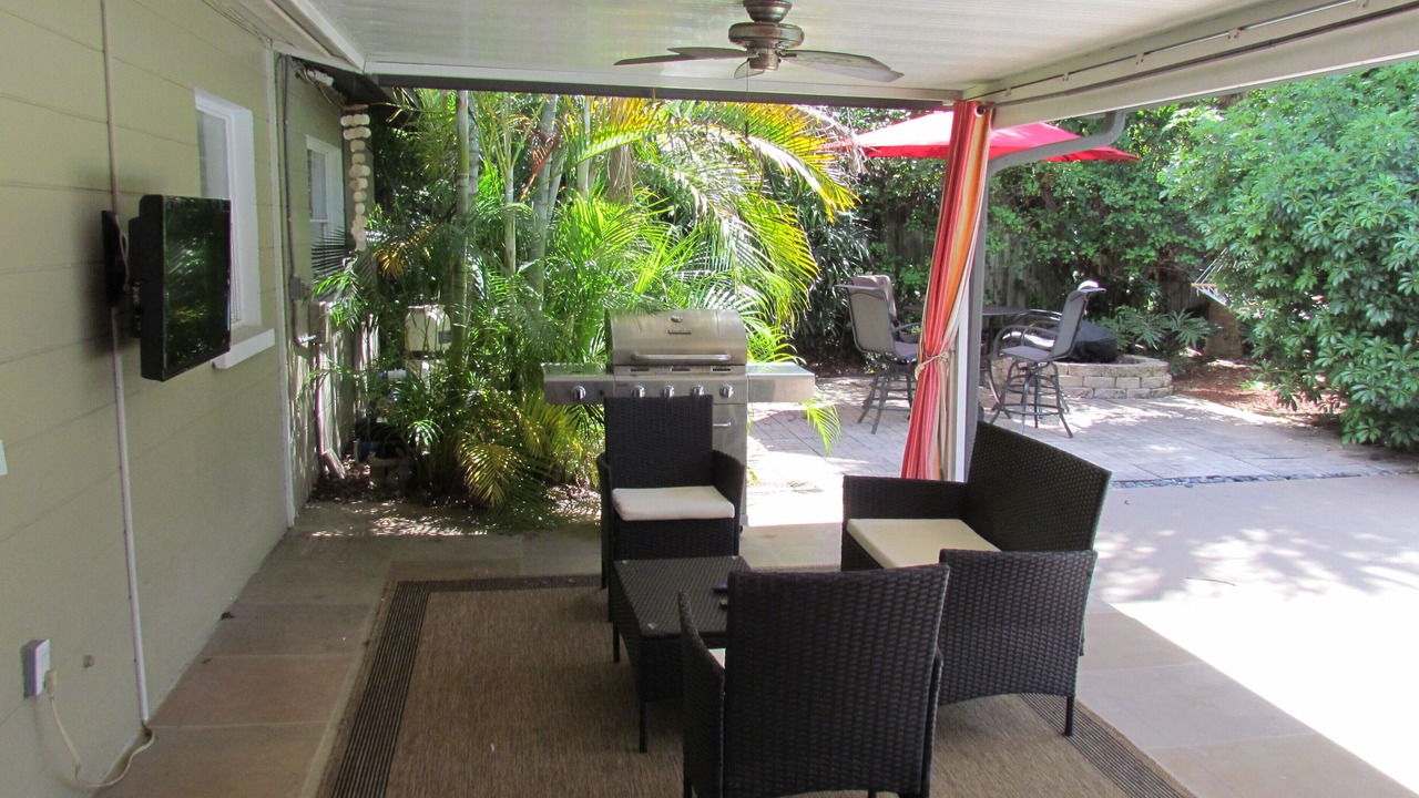 Photo of Patio Balcony in Beach Park