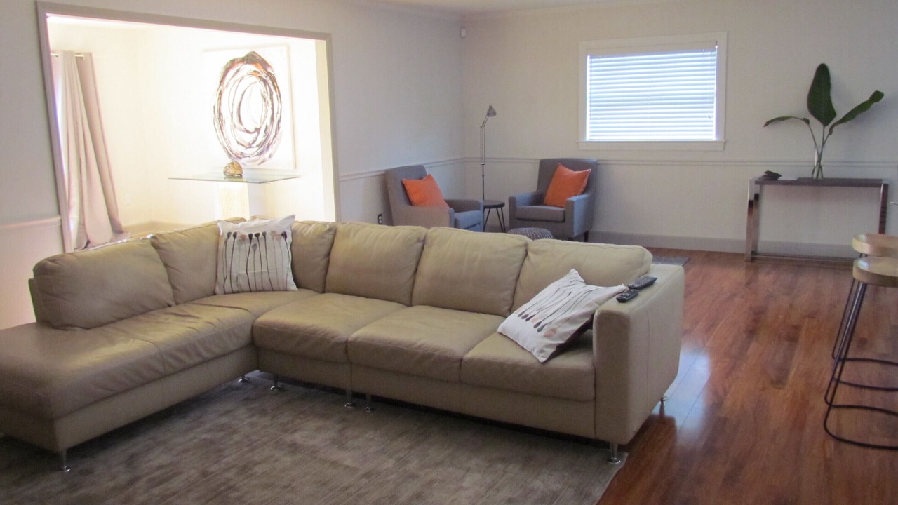 Photo of Livingroom in Beach Park