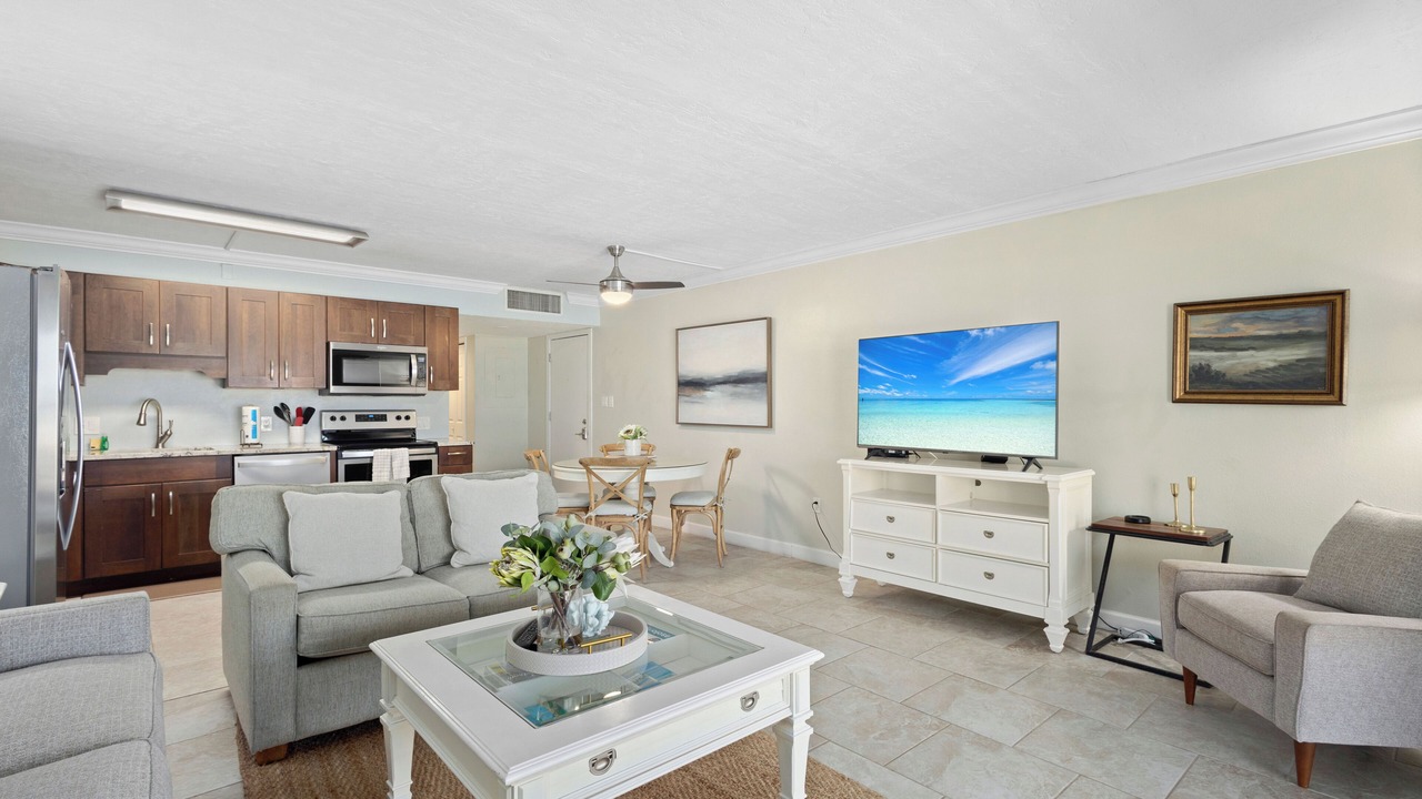Photo of Livingroom in Whitney Beach