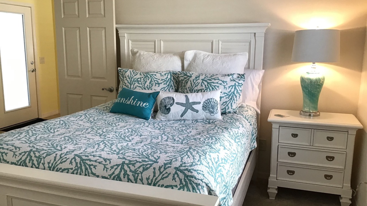 Photo of Bedroom in Village of Collier