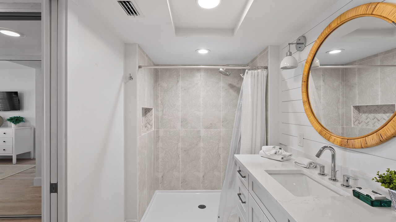Photo of Bathroom in Palm Island