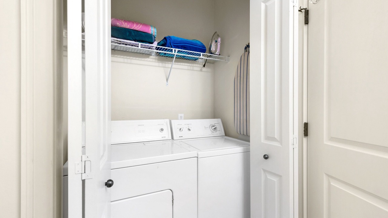Photo of Bedroom in Dune Allen Beach