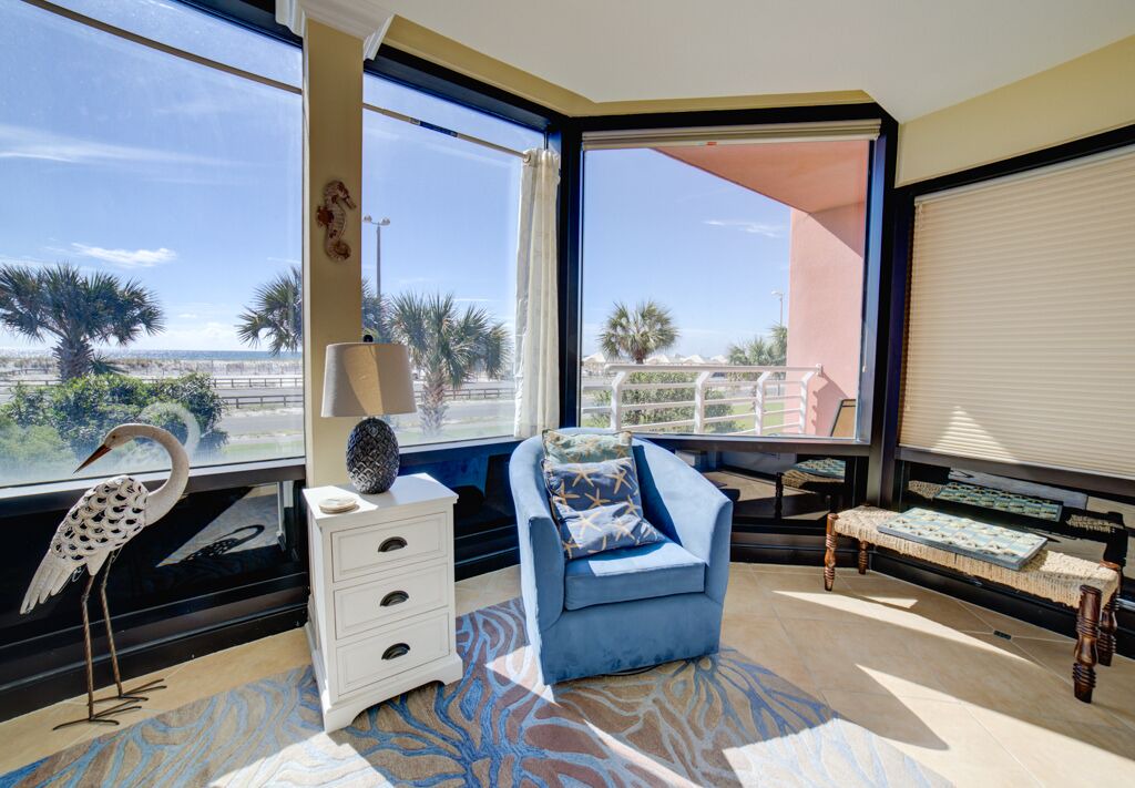 Photo of Livingroom in Pensacola Beach