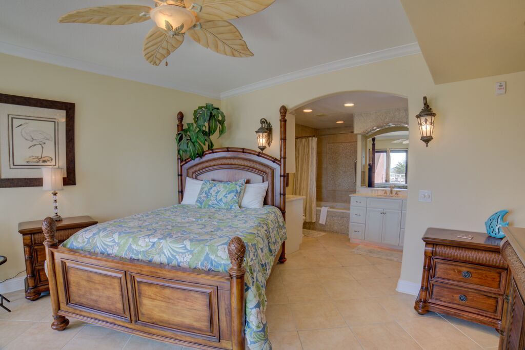 Photo of Bedroom in Pensacola Beach