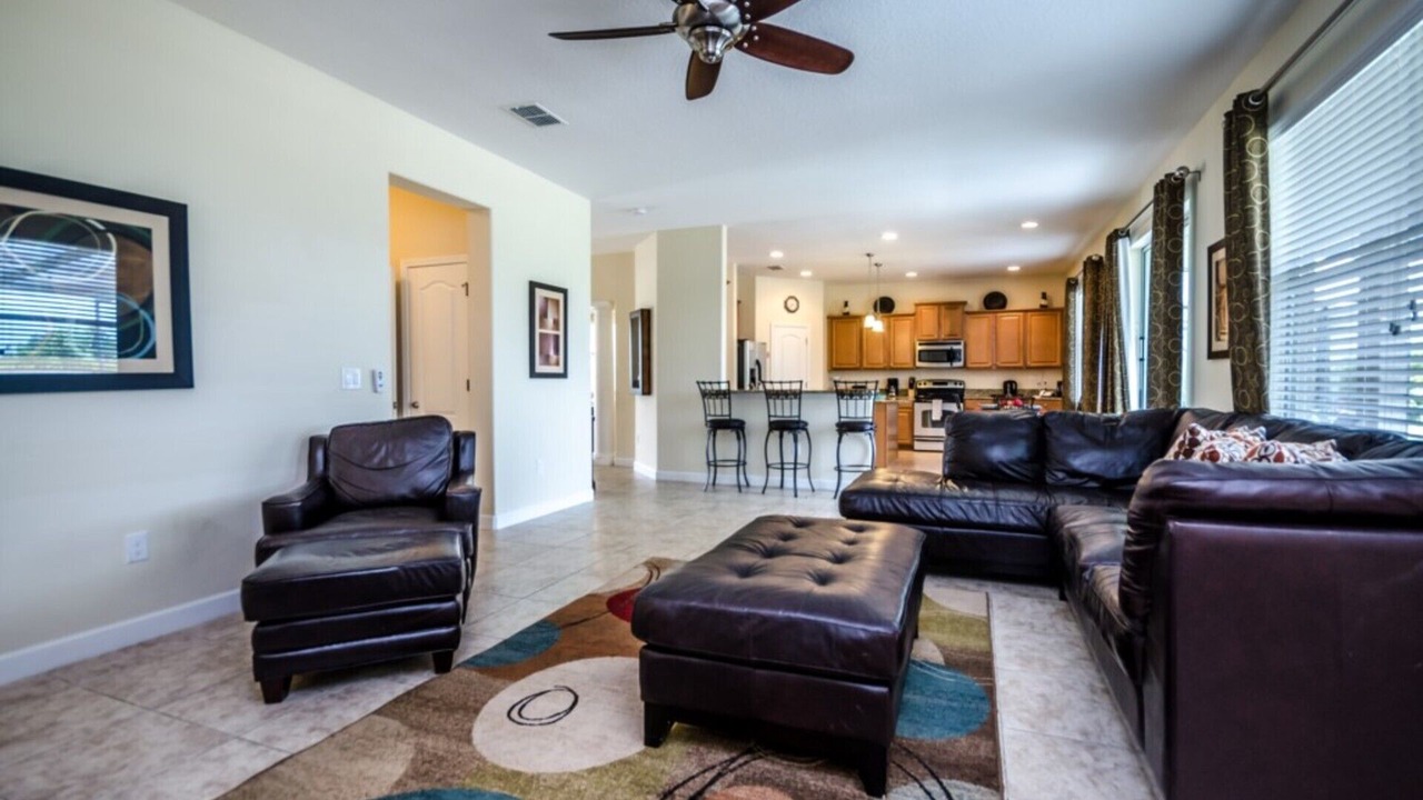 Photo of Livingroom in West Haven