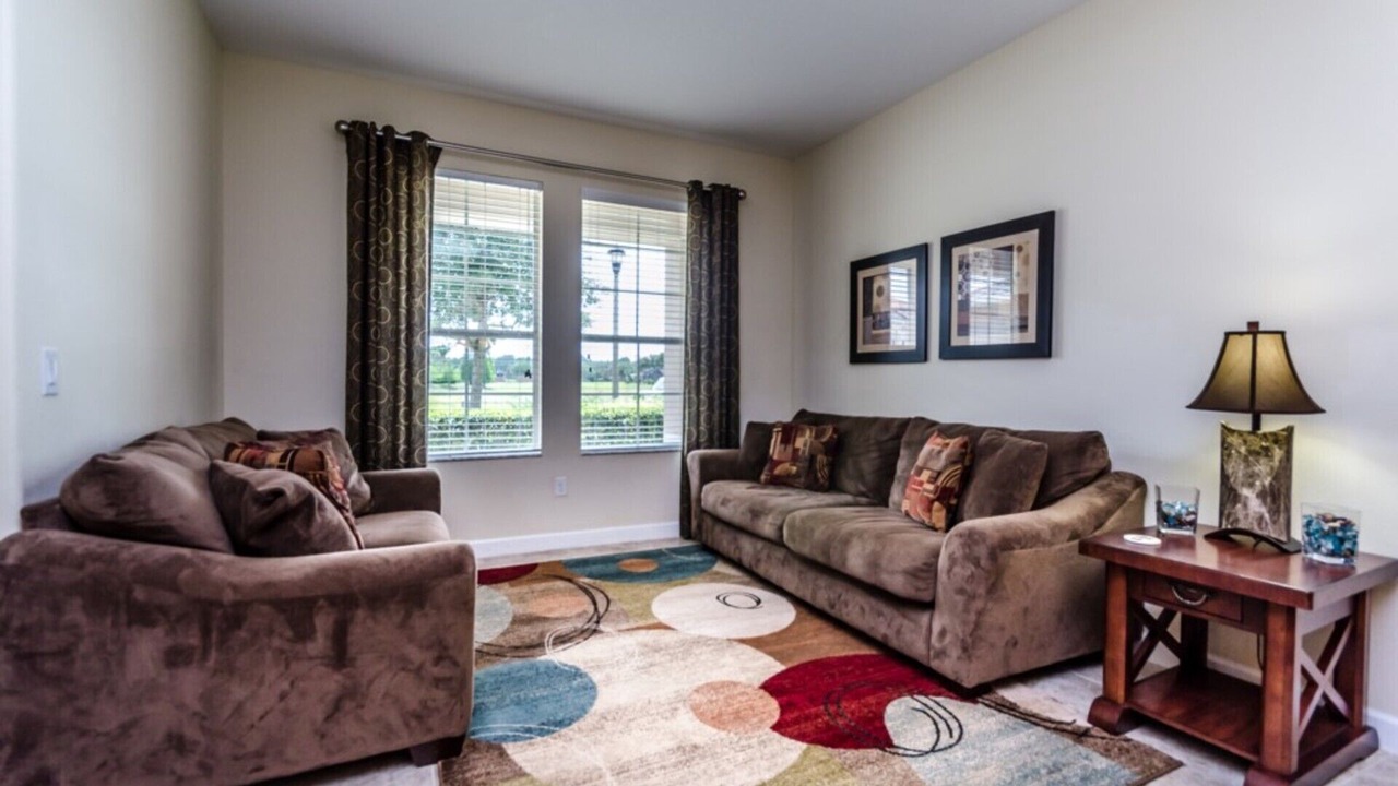 Photo of Livingroom in West Haven