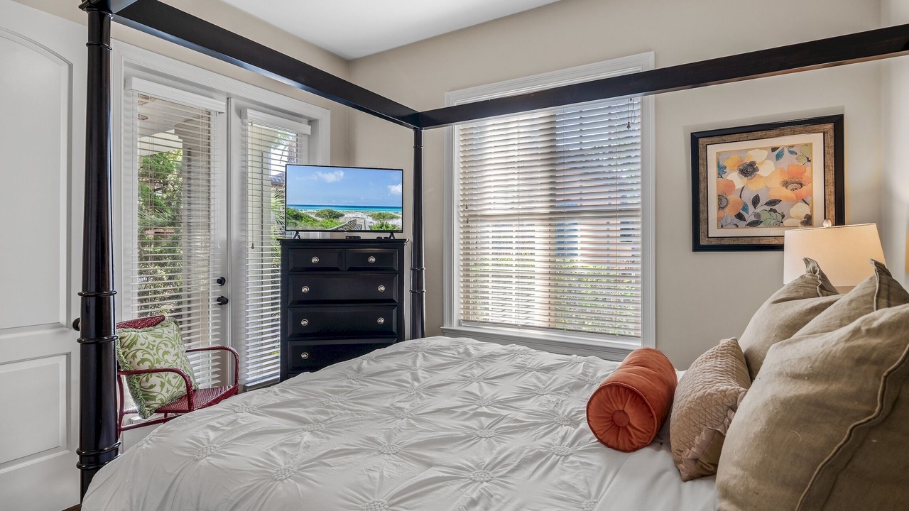 Photo of Bedroom in St. Tropez