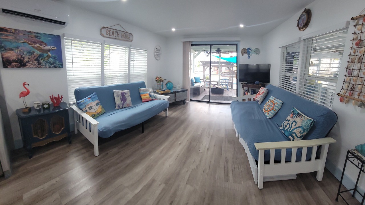 Photo of Livingroom in Sexton Cove Estates