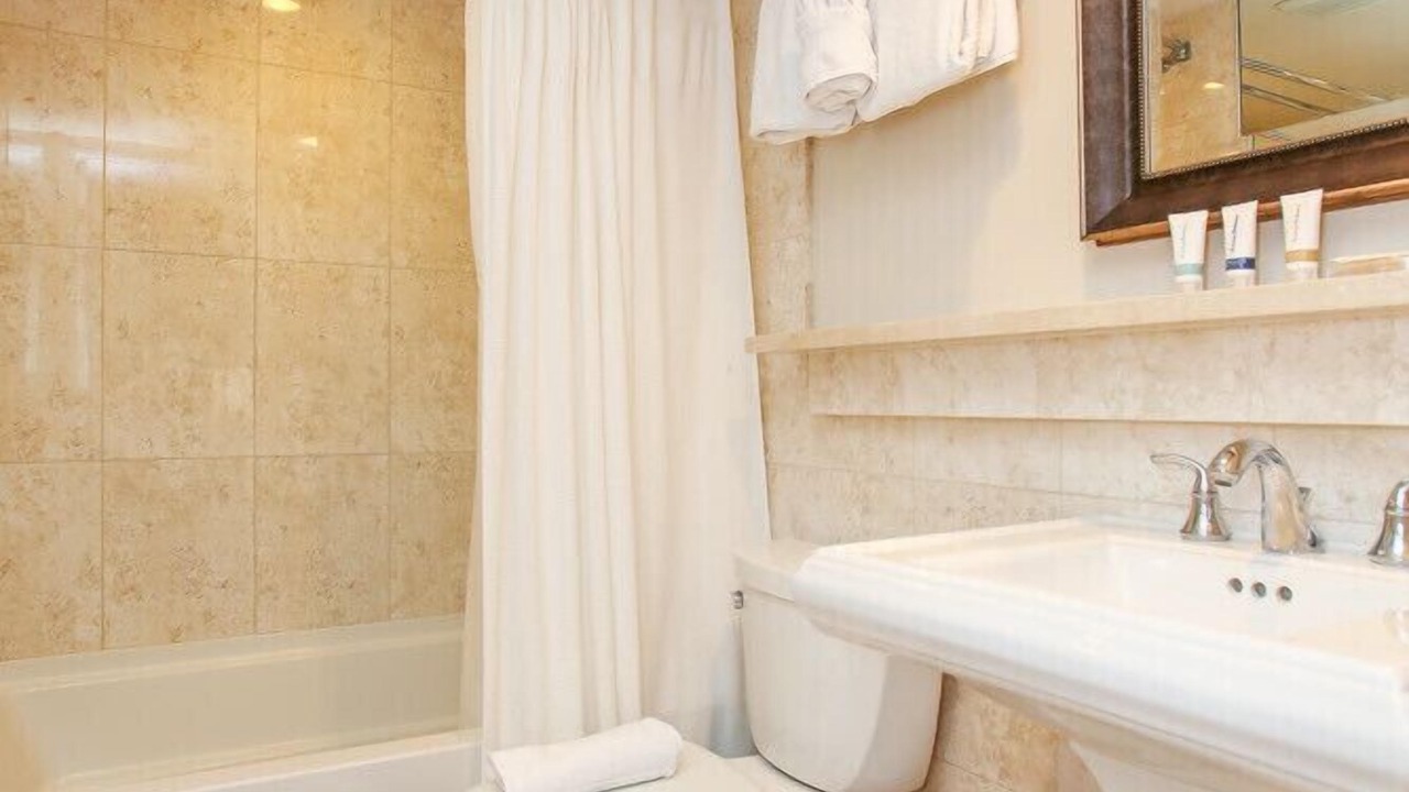 Photo of Bathroom in Whitney Beach