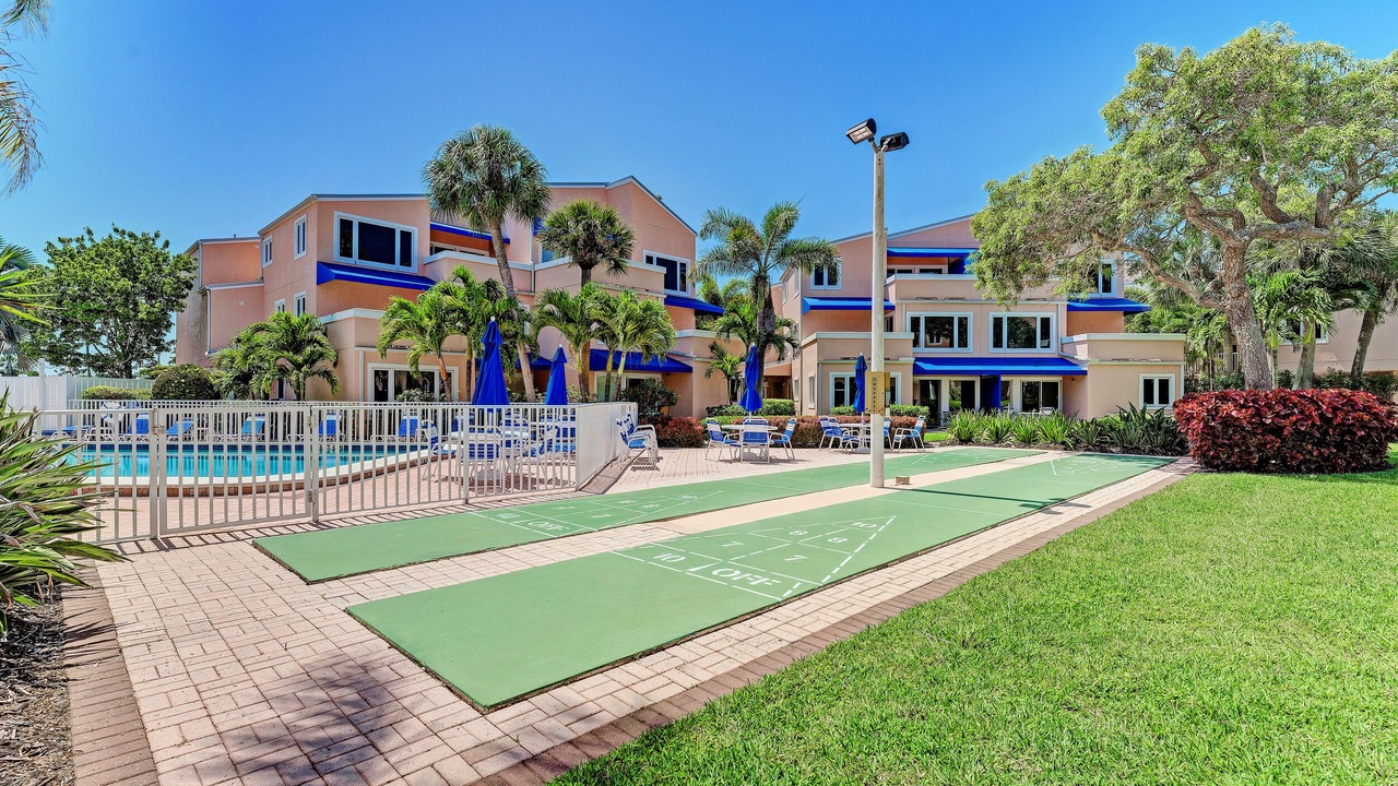 Photo of Others in Longboat Key