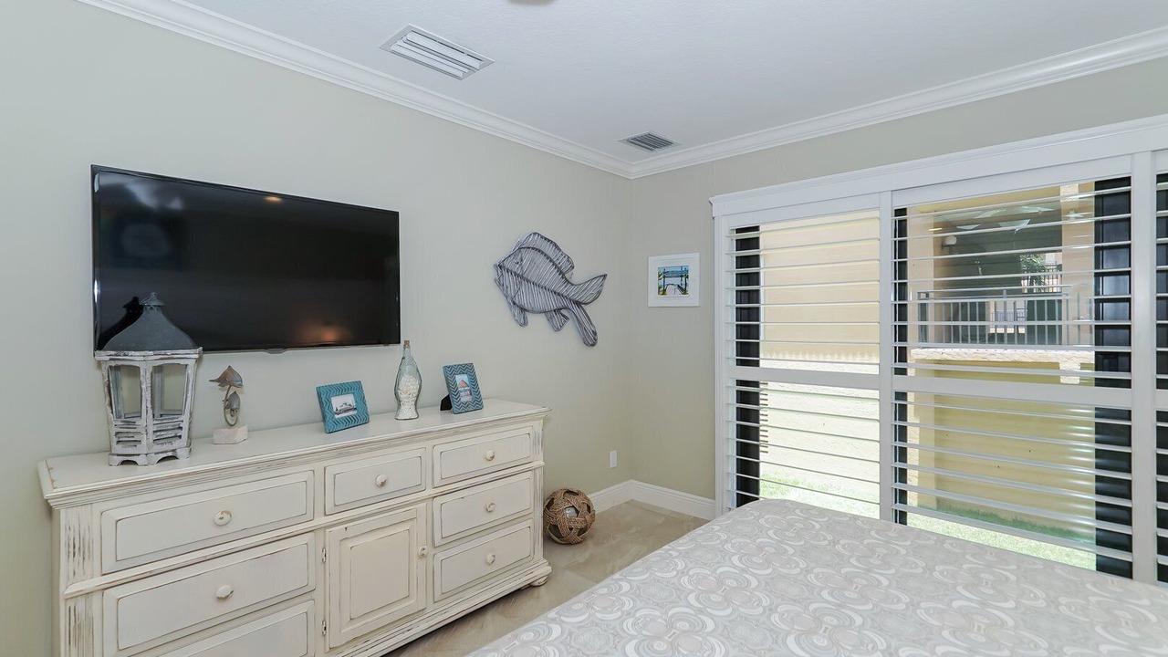Photo of Bedroom in Holmes Beach