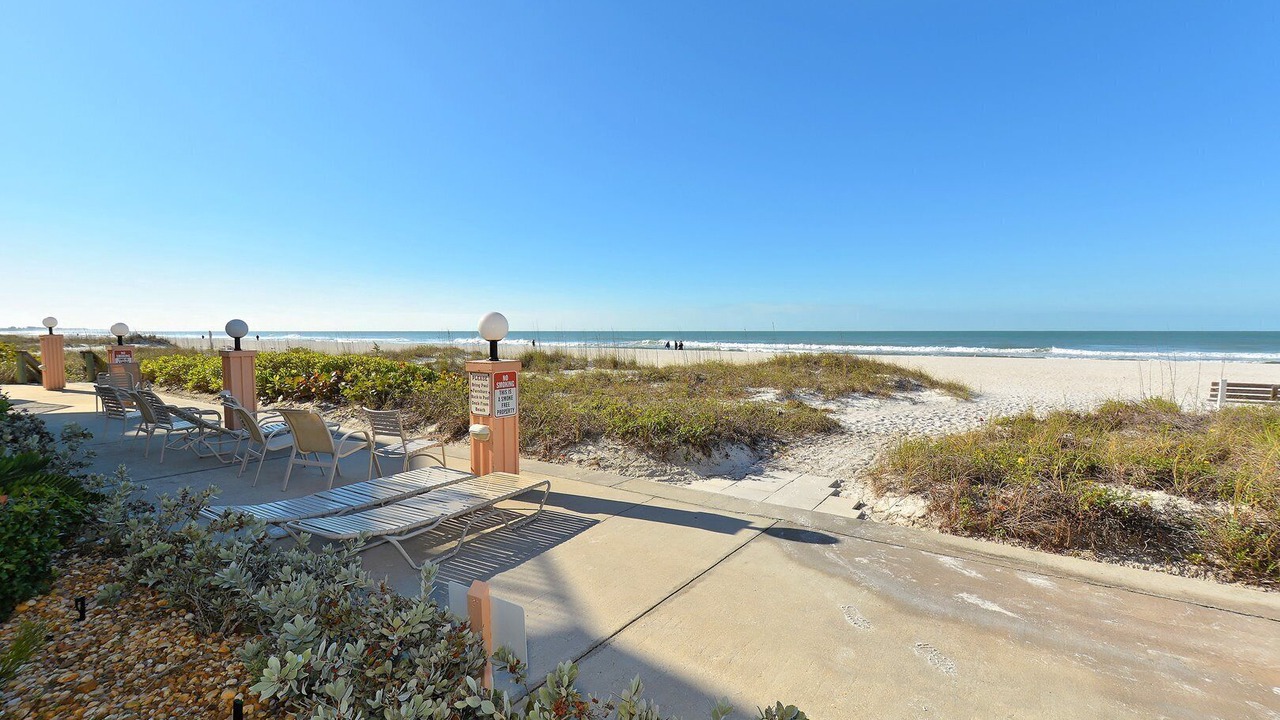 Photo of Others in Holmes Beach