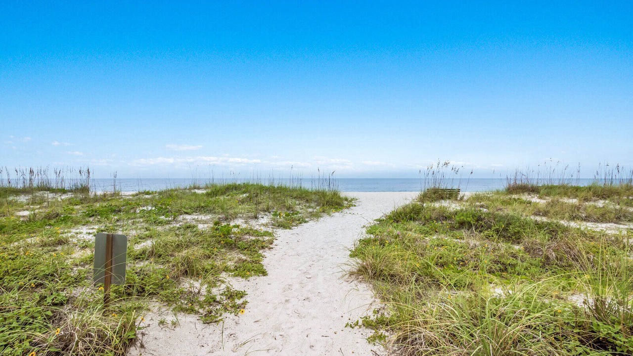 Photo of Others in Holmes Beach