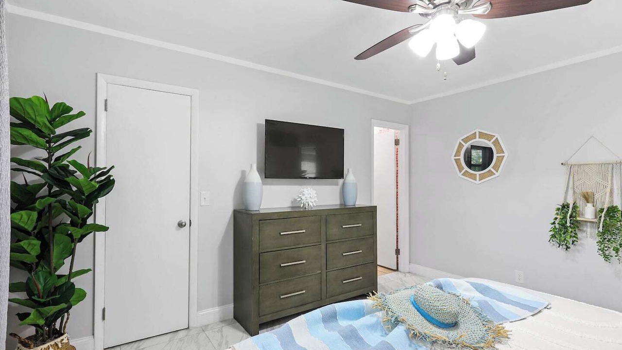 Photo of Bedroom in Hunt Club