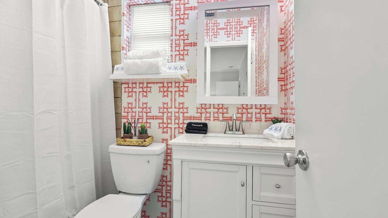 Photo of Bathroom in Hunt Club