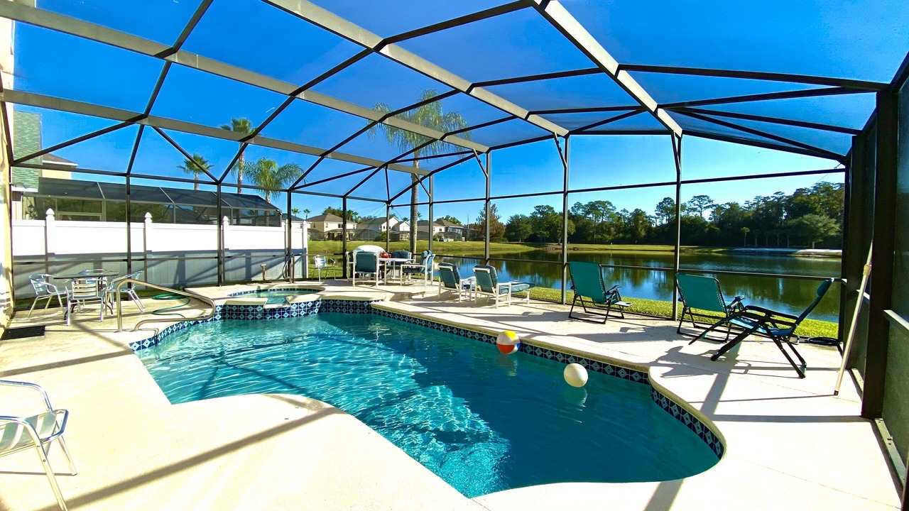 Photo of Outdoor in Lake Berkley