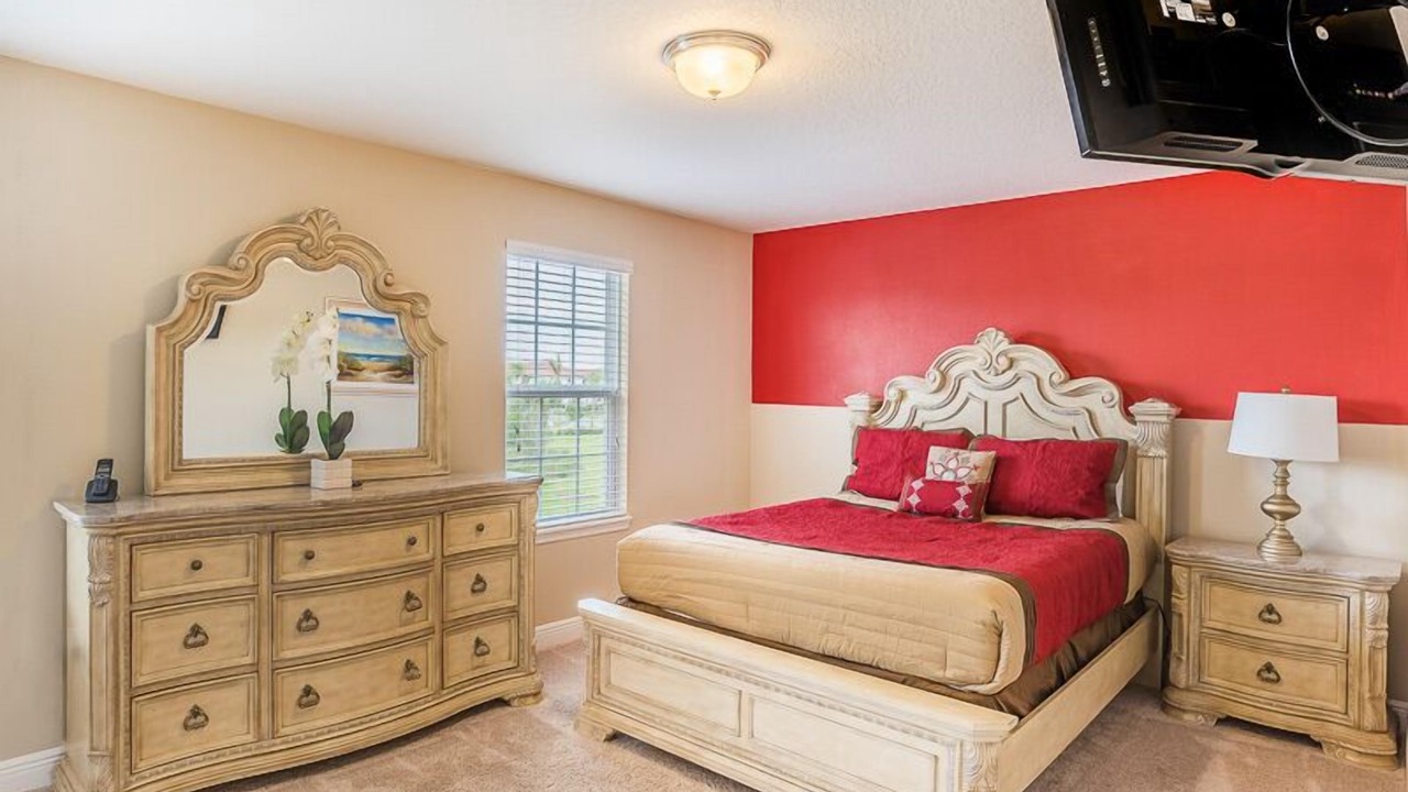 Photo of Bedroom in Loughman