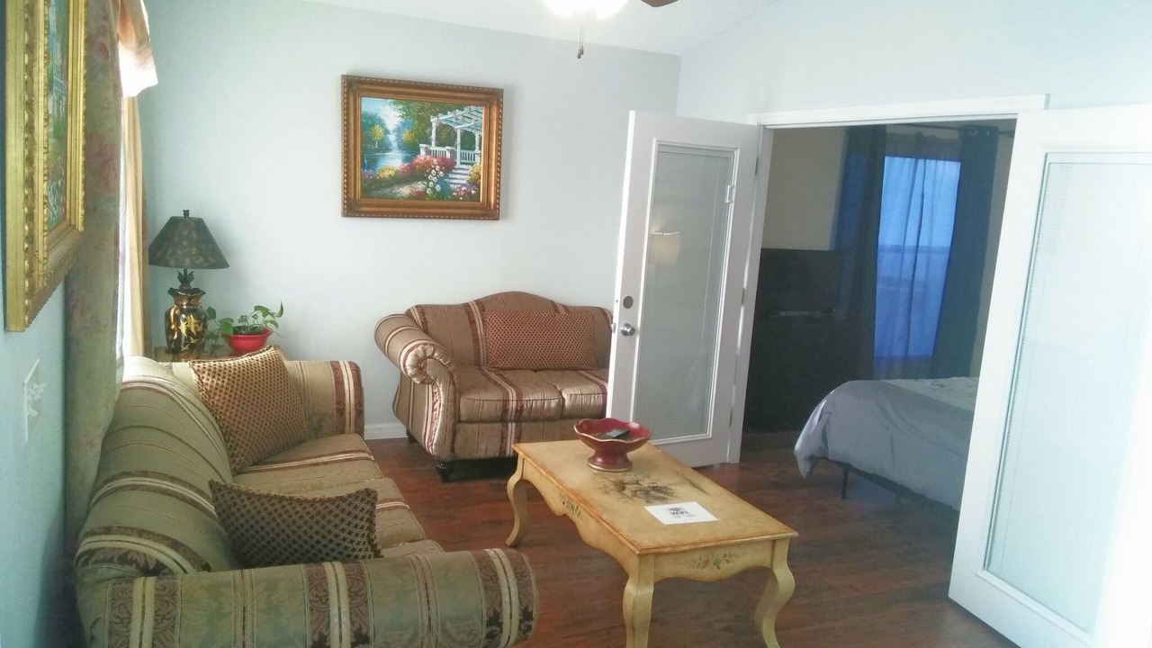 Photo of Livingroom in Woodridge
