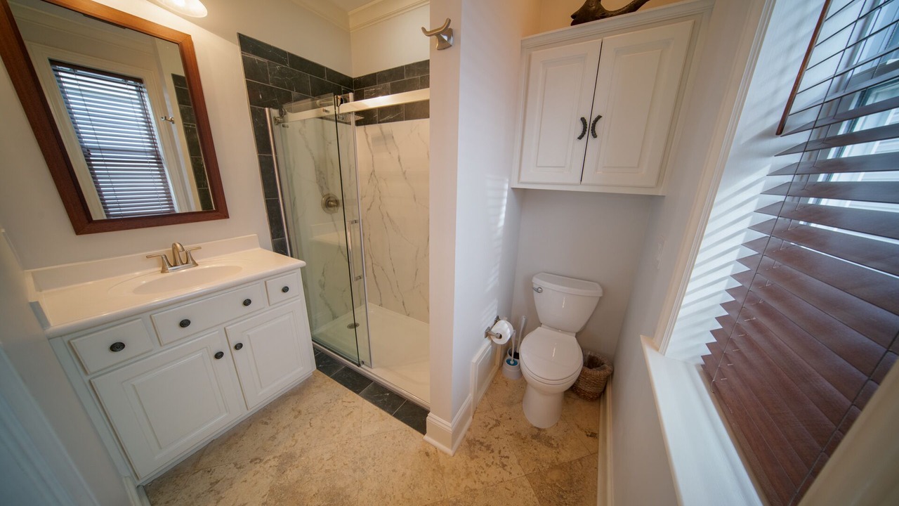 Photo of Bathroom in East End