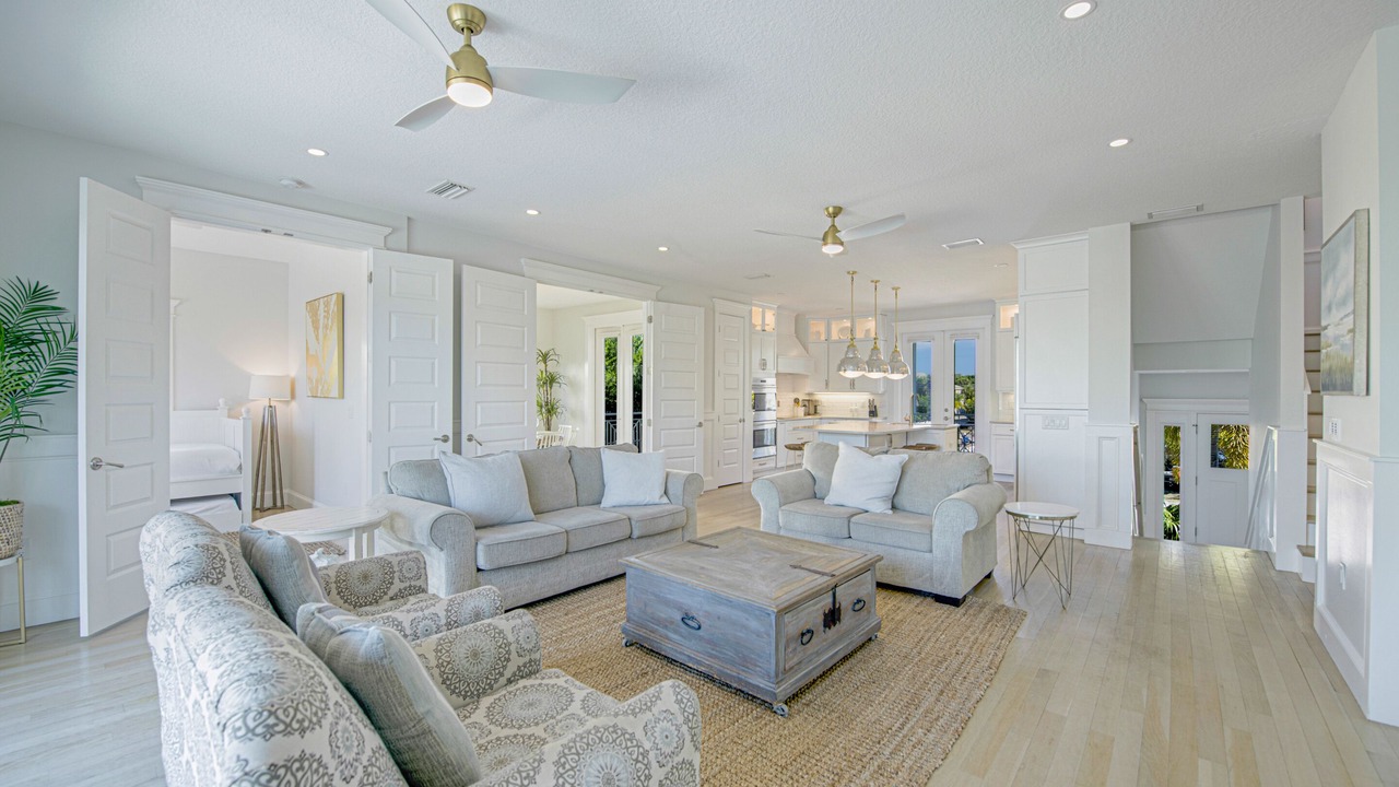 Photo of Others in Anna Maria