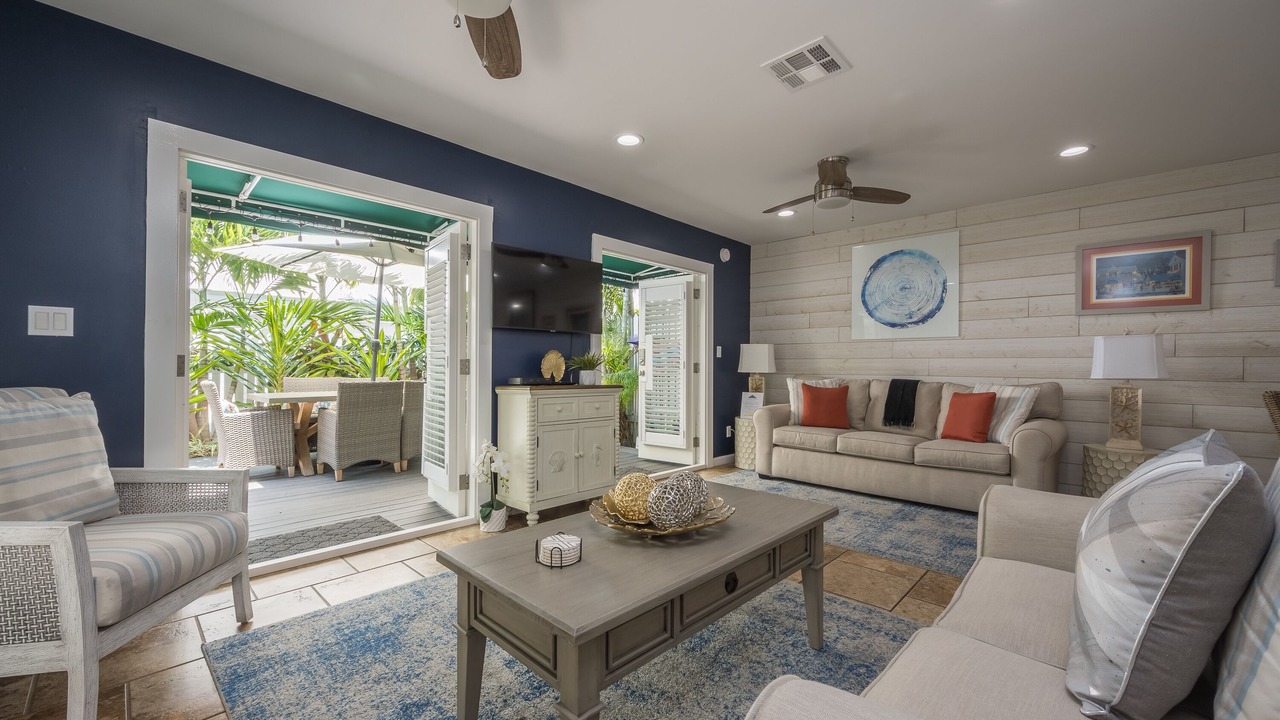 Photo of Livingroom in Bahama Village