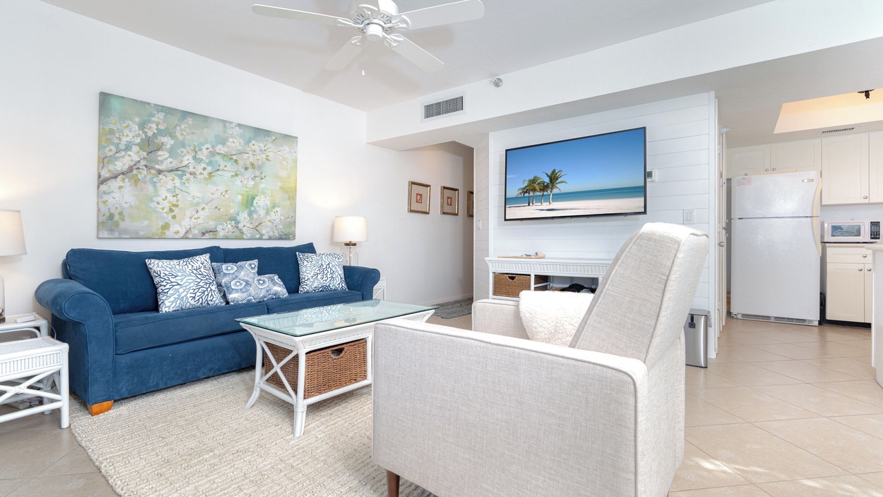 Photo of Livingroom in Palm Island