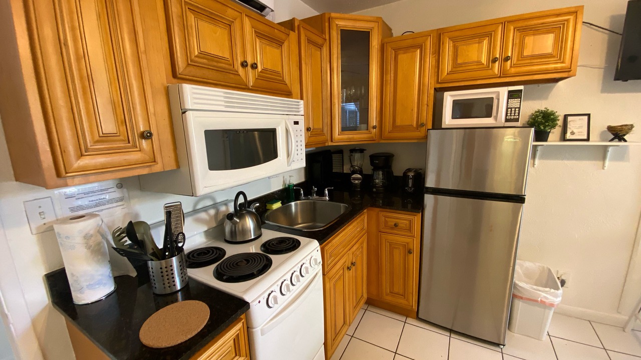 Photo of Kitchen in Hollywood South Central Beach