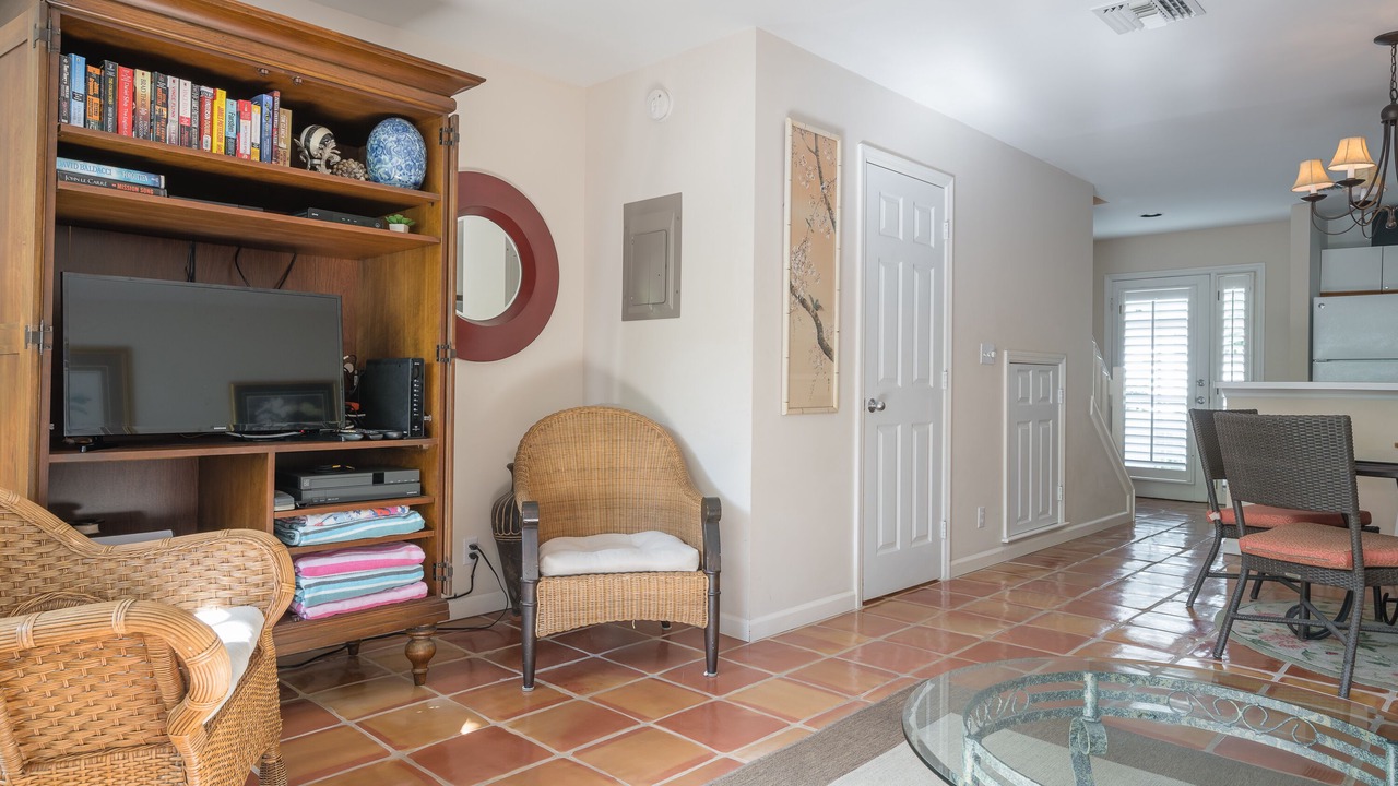 Photo of Livingroom in Bahama Village