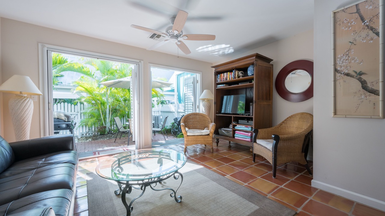 Photo of Livingroom in Bahama Village