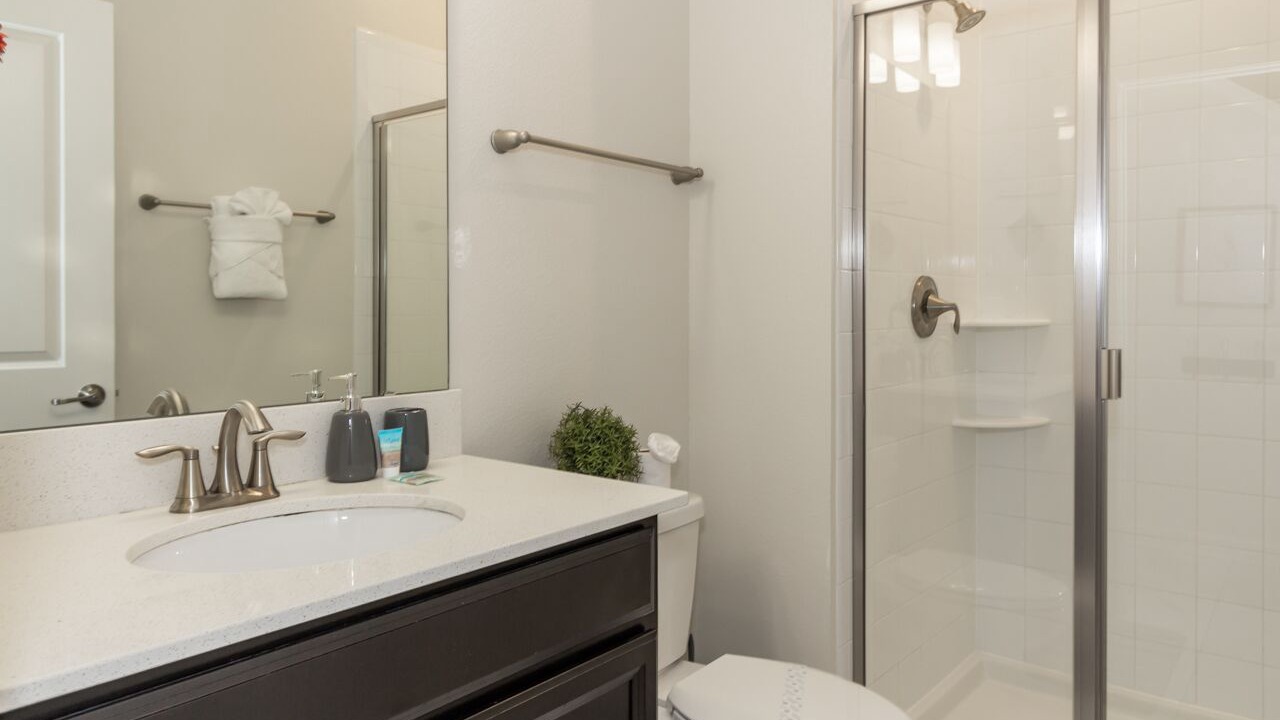Photo of Bathroom in Davenport